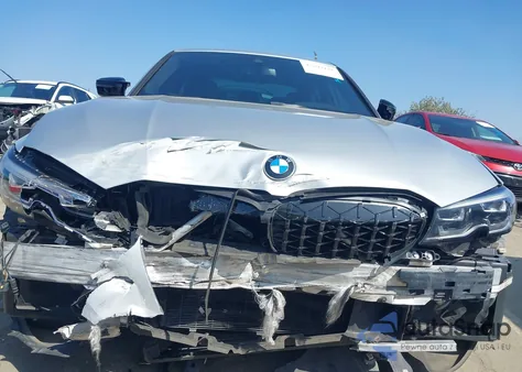2019 BMW 330I z USA, uszkodzony, nr VIN WBA5R1C55KAK10208